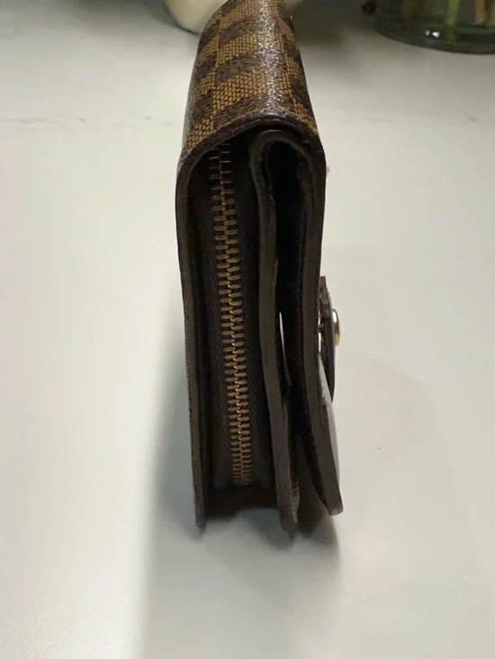 Louis Vuitton Damier Ebene Wallet w/ Gold-Tone Hardware + LV Dust Bag + COA - Picture 5 of 16